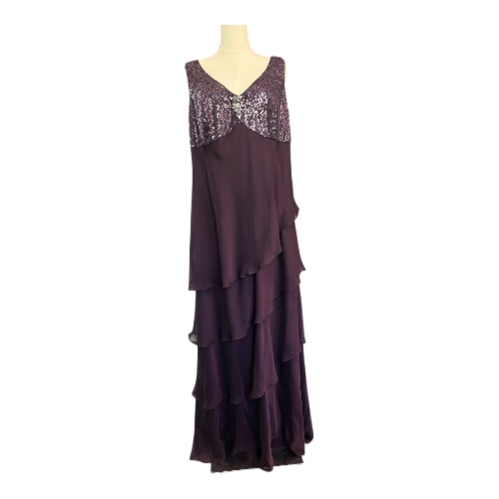 💜✨ EUC IGNITE EVENINGS Purple Beaded Tiered Chiffon Gown | Sz 16W